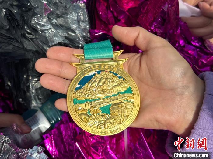 2024十堰马拉松首次实现零碳理念 2万跑者共赴生