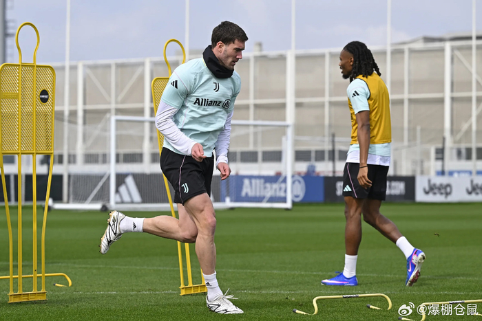 尤文图斯与弗拉霍维奇续约谈判启动 薪资方案成