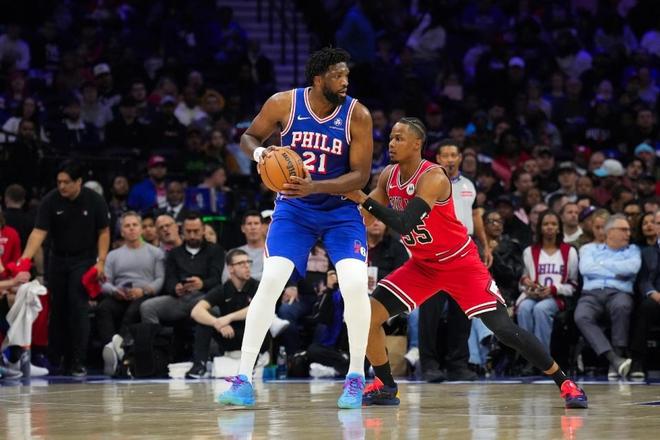 恩比德乔治复出率队狂胜公牛 76人轰157分终结4连