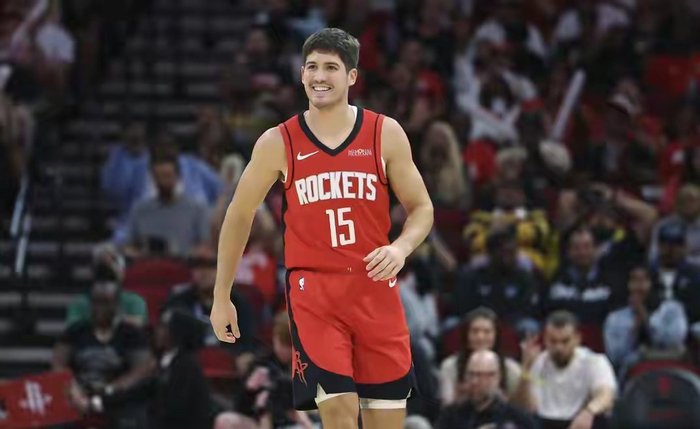 火箭谢泼德狂砍23分14助攻，伊森替补表现遭质疑