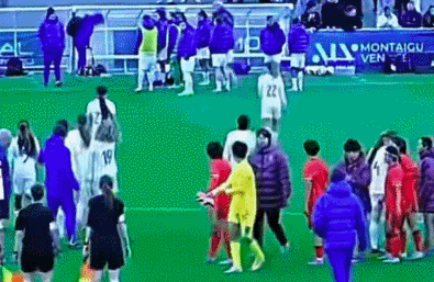 中国U16女足力克法国两连胜，打破欧洲青少年女